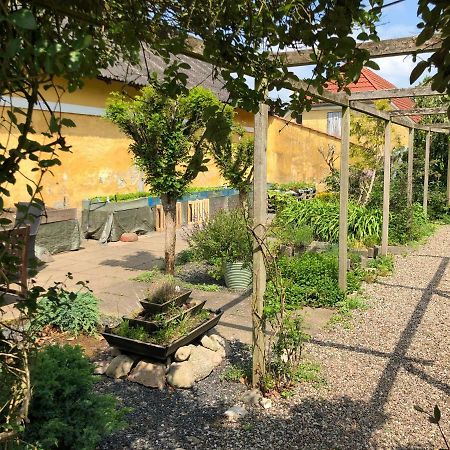Kongeakroen Brørup Exteriör bild