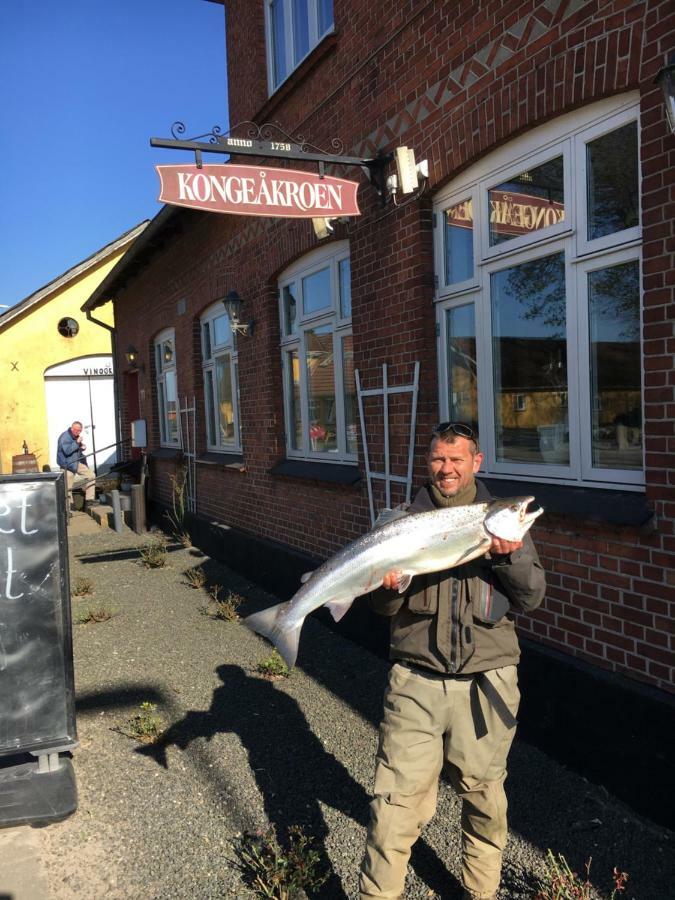 Kongeakroen Brørup Exteriör bild